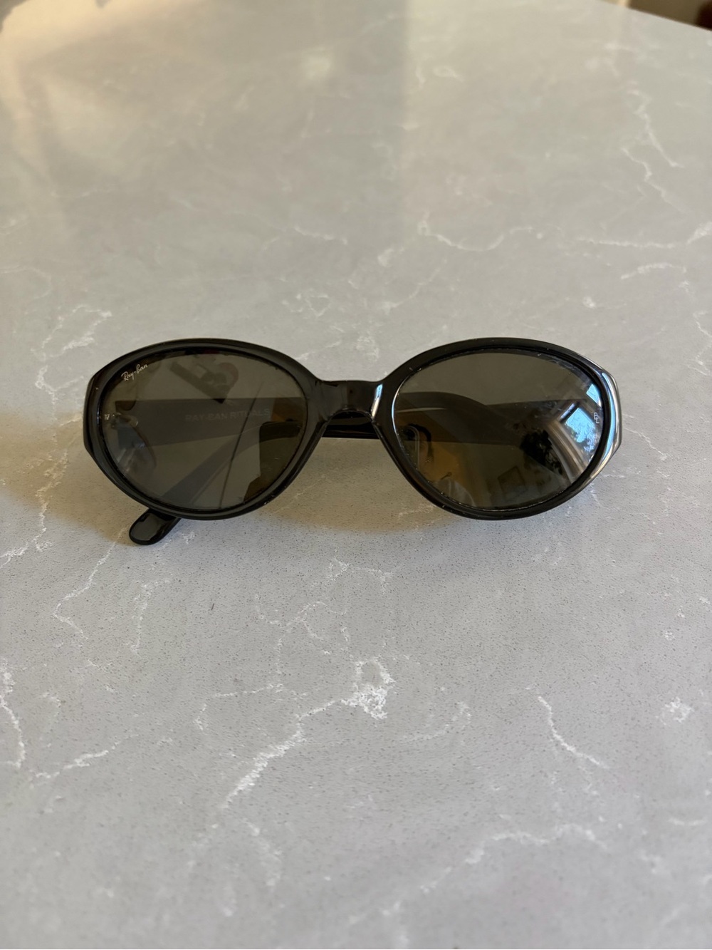 Ray-Ban Black Oval Women's Sunglasses